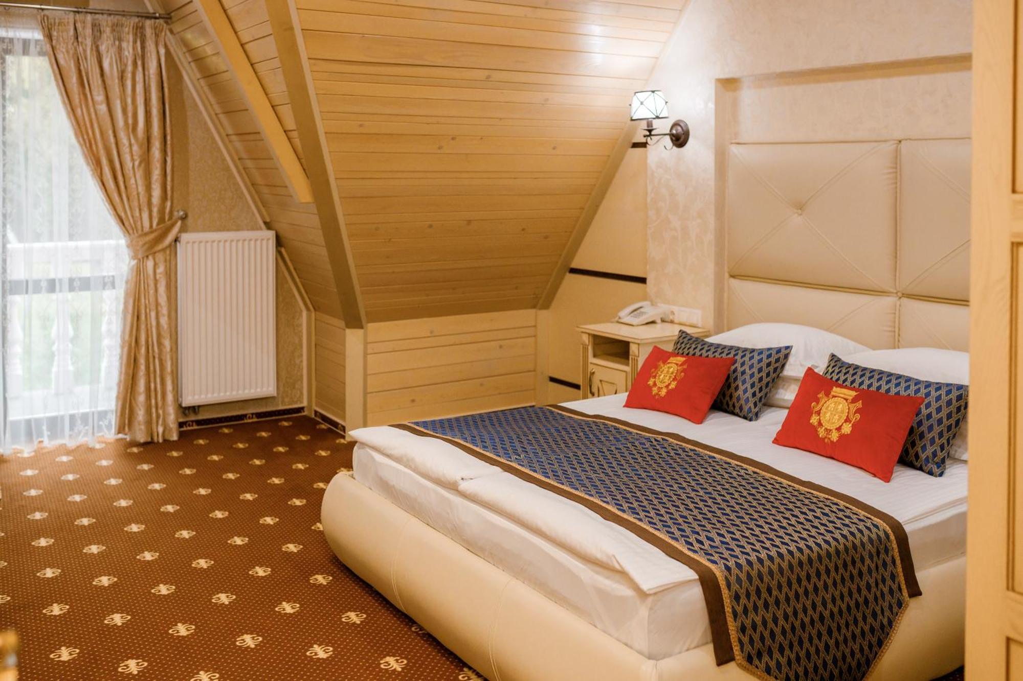Chevalier Hotel & Spa Bukovel Esterno foto