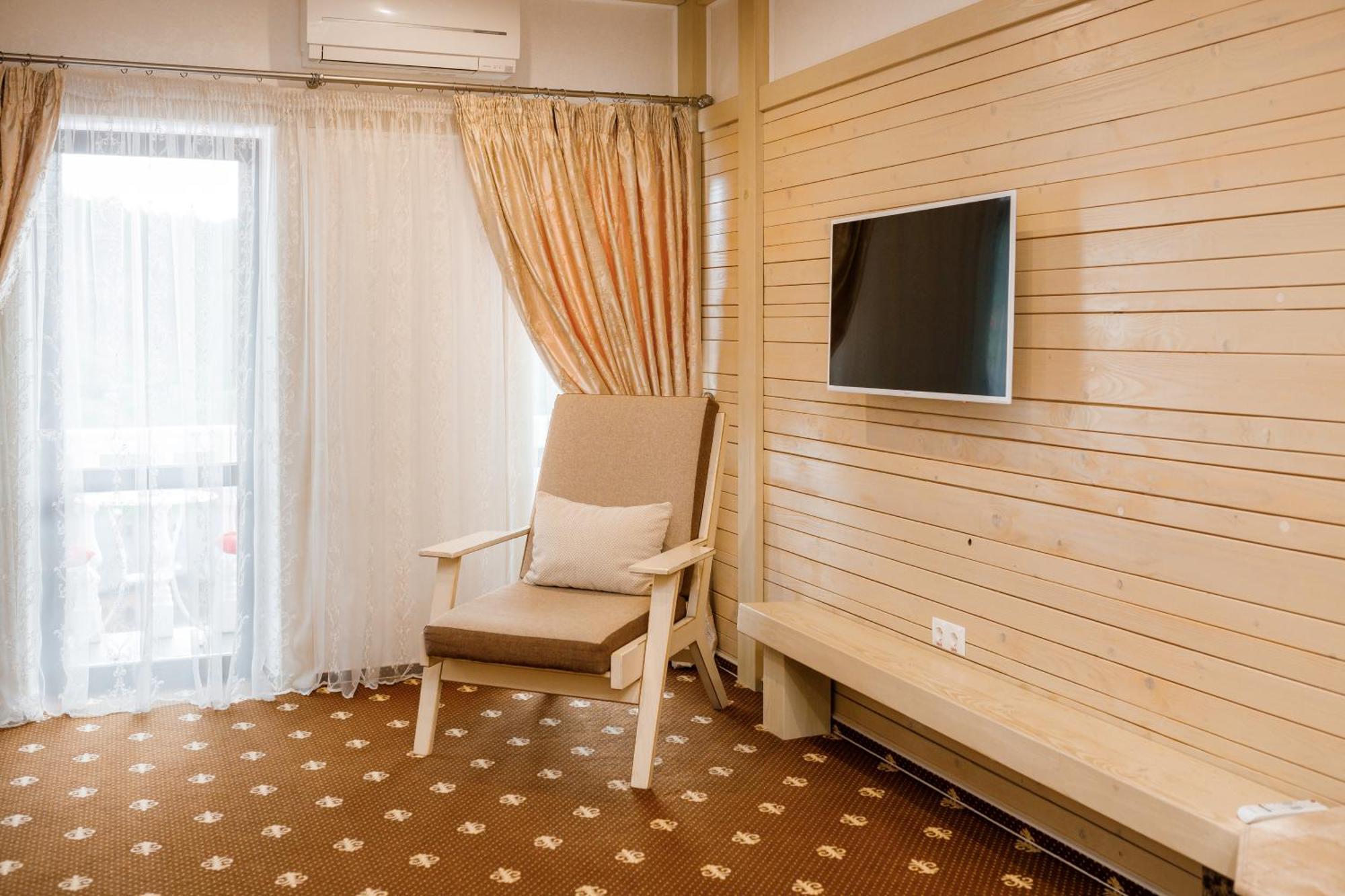Chevalier Hotel & Spa Bukovel Esterno foto