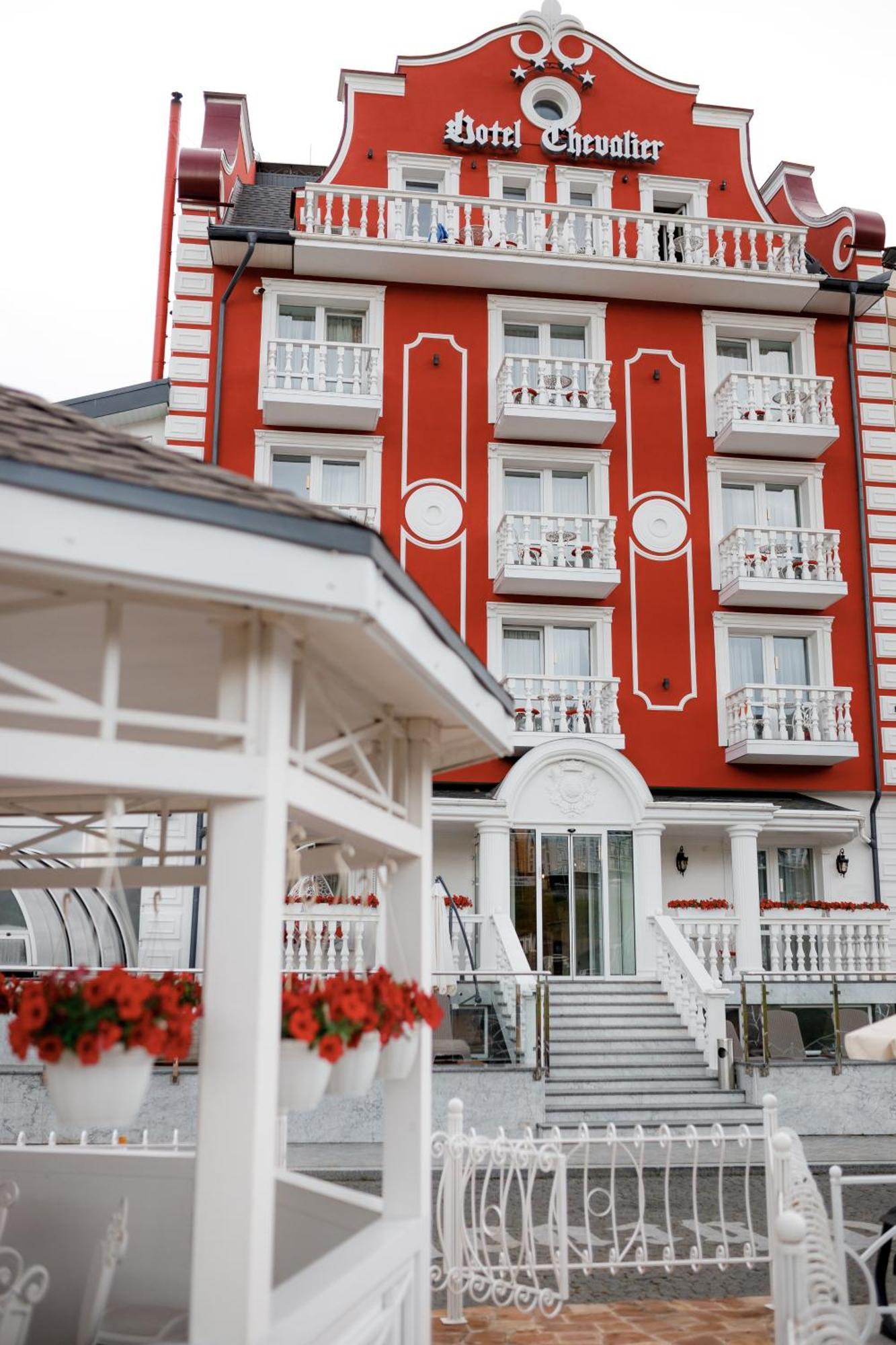 Chevalier Hotel & Spa Bukovel Esterno foto